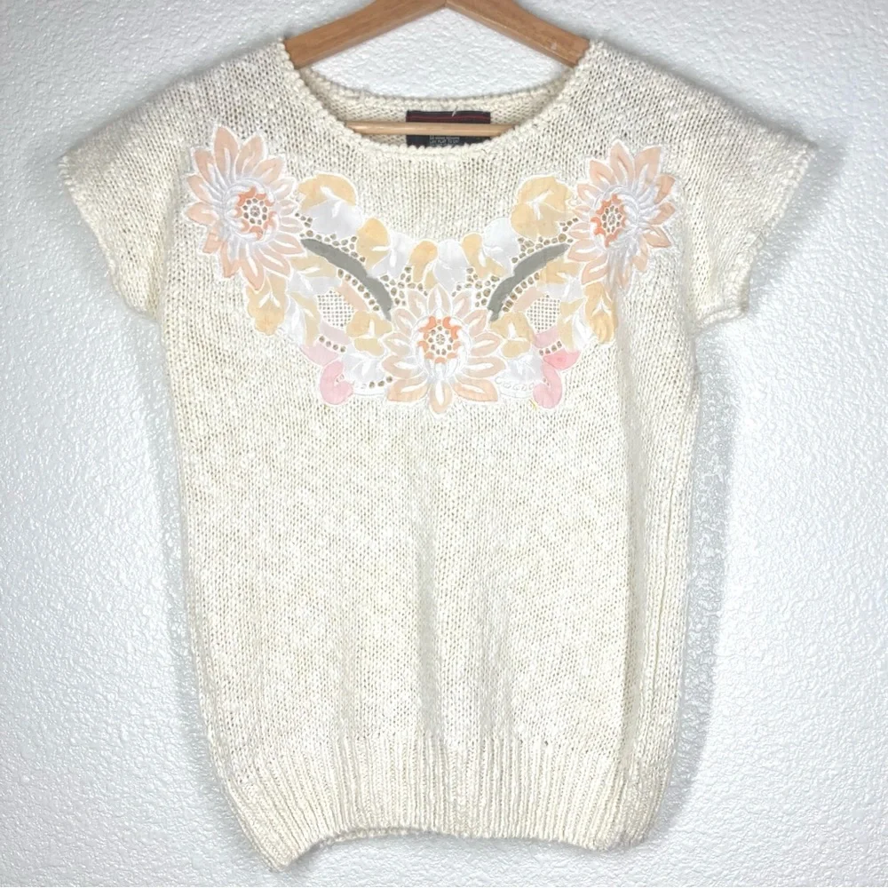 Vintage 80s Cottage Knit Short Sleeves Sweater Pastel Tones Floral Mervyn's